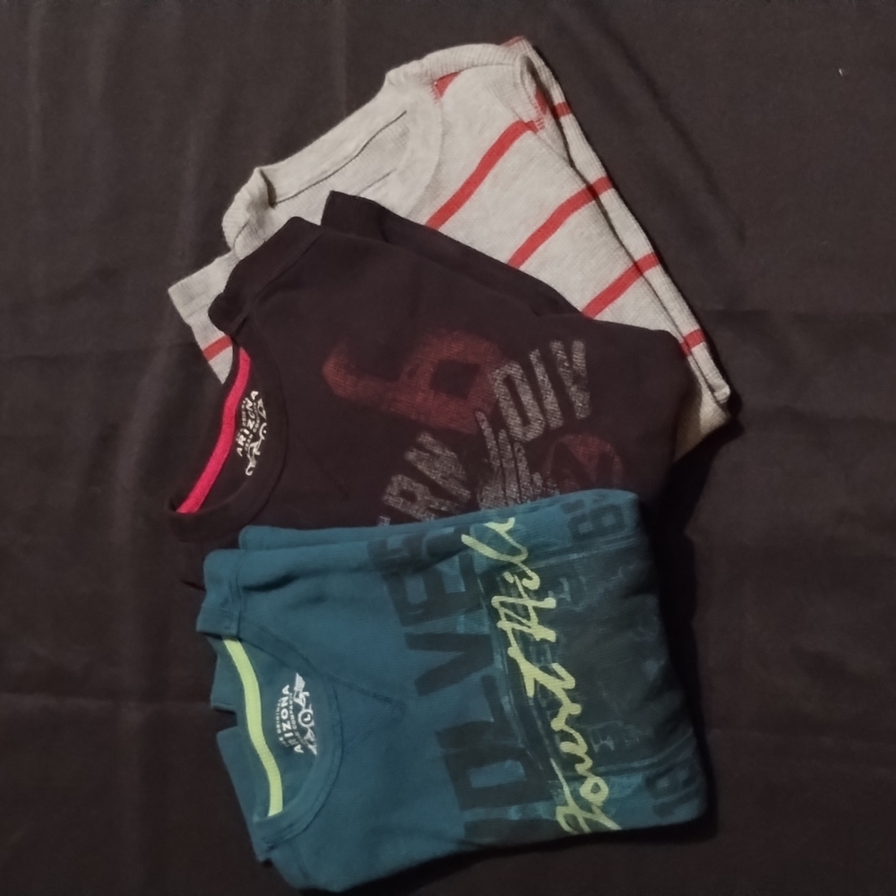 BUNDLE Urban Pipeline, Arizona Jean Boys Large Long Sleeve Fleece Shirts Large